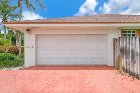 13562 SW 109th Place Miami FL 33176