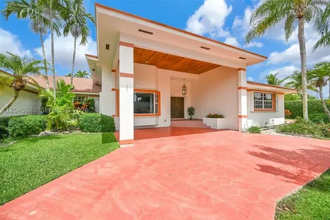 13562 SW 109th Place Miami FL 33176