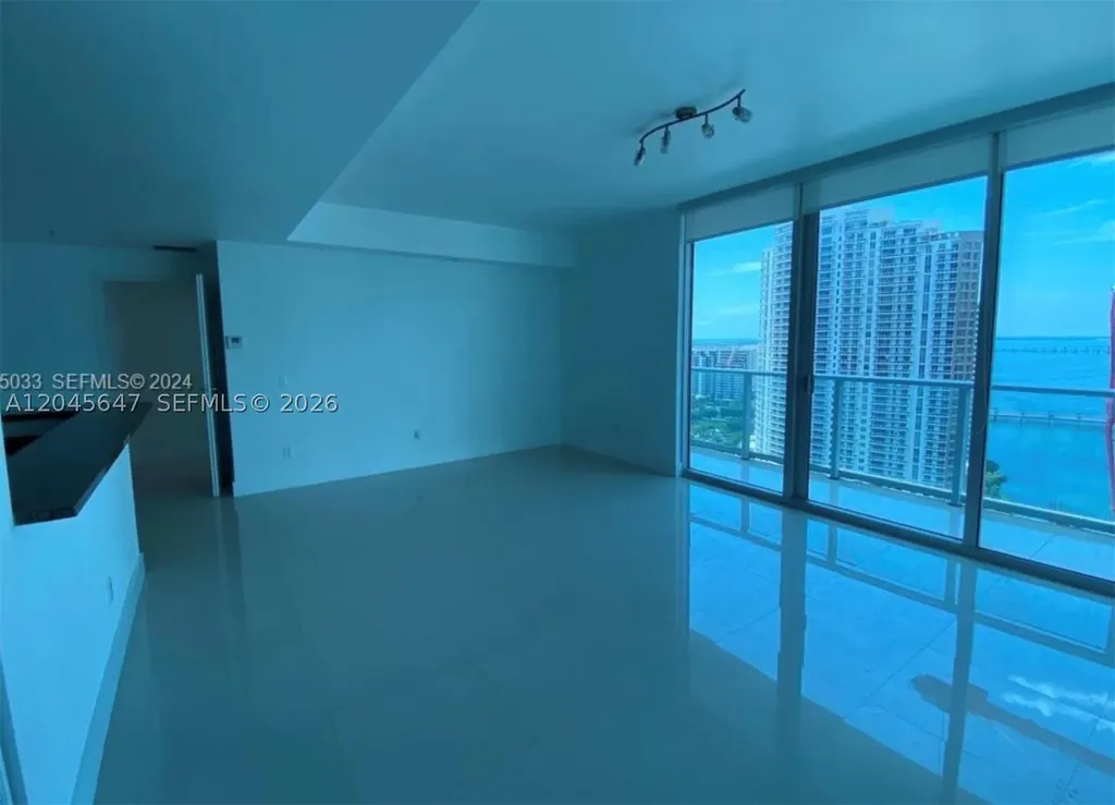 300 S Biscayne Boulevard Miami FL 33131