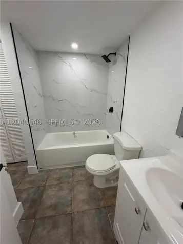 4801 NW 7th Street Miami FL 33126
