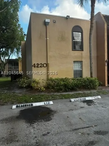 4220 NW 21st Street Lauderhill FL 33313