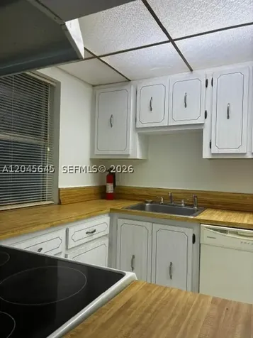 4220 NW 21st Street Lauderhill FL 33313