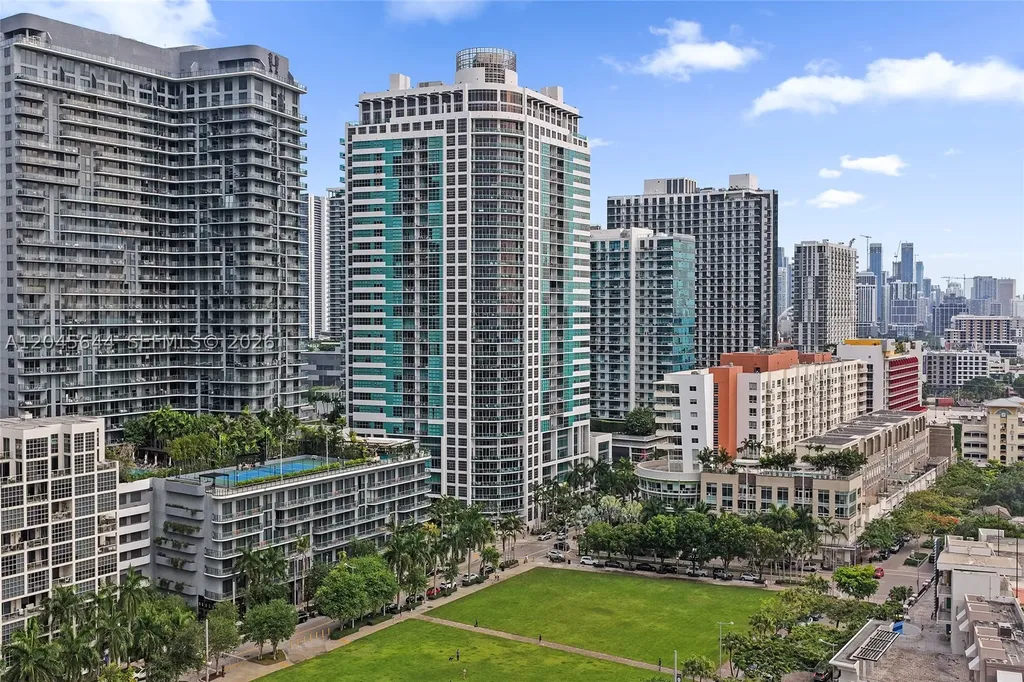 3301 NE 1st Avenue Miami FL 33137