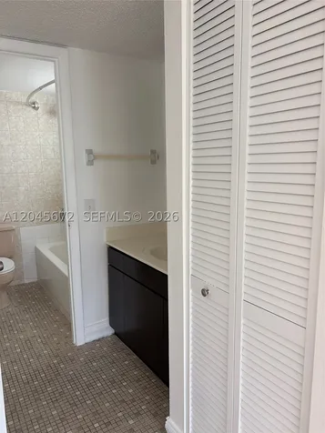 1150 Collins Avenue Miami Beach FL 33139