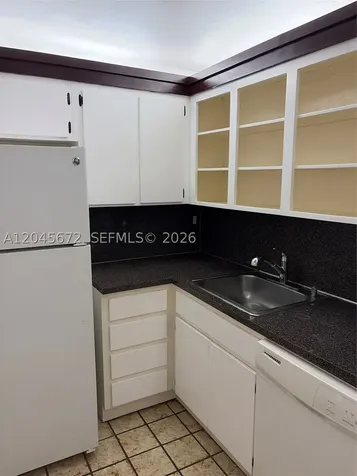 1150 Collins Avenue Miami Beach FL 33139