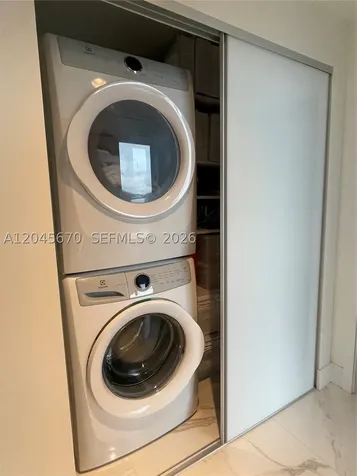 16385 Biscayne Boulevard North Miami Beach FL 33160