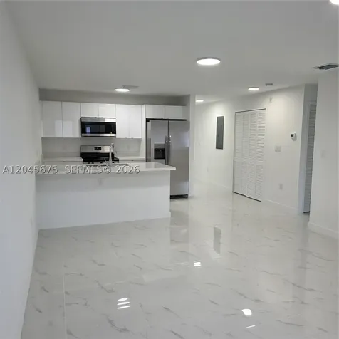 2731 NW 44th Street Miami FL 33142