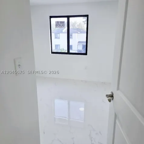 2731 NW 44th Street Miami FL 33142