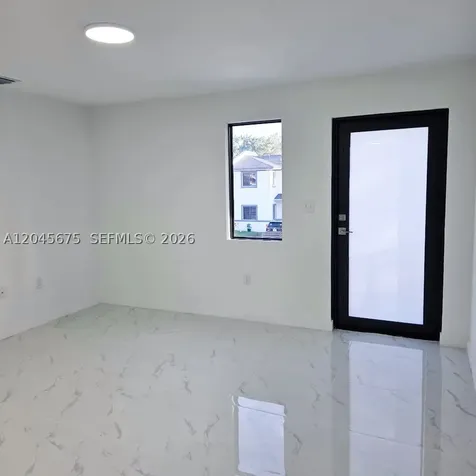 2731 NW 44th Street Miami FL 33142