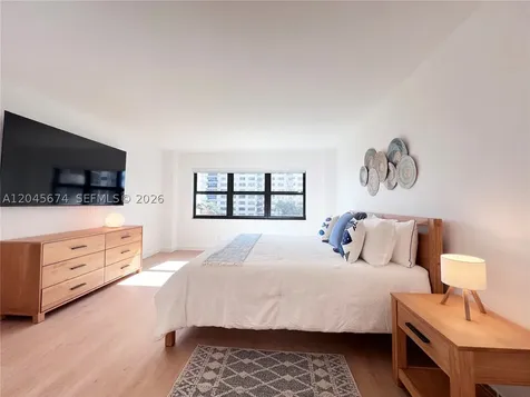 5100 N Ocean Boulevard Lauderdale By The Sea FL 33308