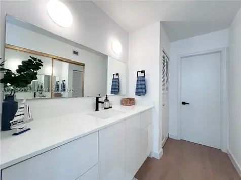 5100 N Ocean Boulevard Lauderdale By The Sea FL 33308