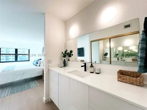 5100 N Ocean Boulevard Lauderdale By The Sea FL 33308