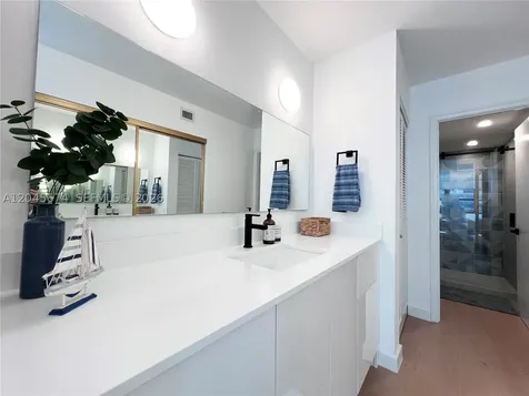 5100 N Ocean Boulevard Lauderdale By The Sea FL 33308