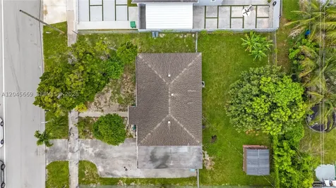 3030 NW 176th Street Miami Gardens FL 33056