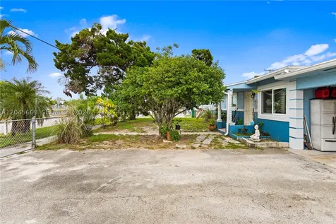 3030 NW 176th Street Miami Gardens FL 33056