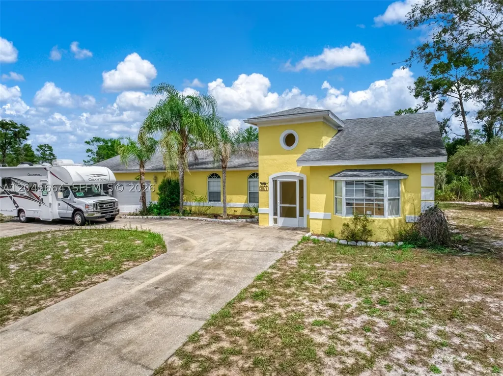 3077 W Scoralick Road Avon Park FL 33825