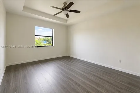 312 SE 37th Terrace Homestead FL 33033