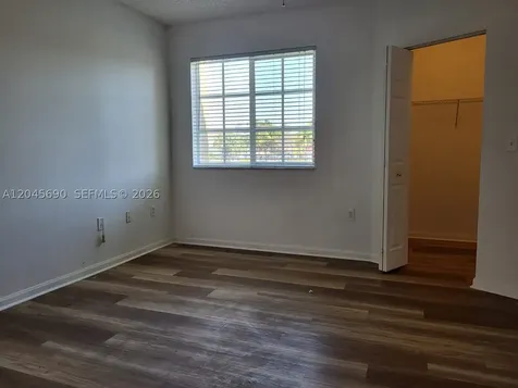 8070 N Nob Hill Road Tamarac FL 33321