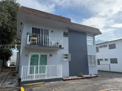767 SW 9th Street Miami FL 33130