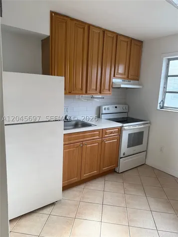 767 SW 9th Street Miami FL 33130
