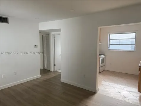 767 SW 9th Street Miami FL 33130