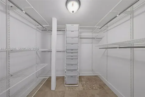161 Crandon Boulevard Key Biscayne FL 33149