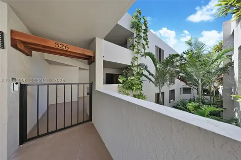 161 Crandon Boulevard Key Biscayne FL 33149