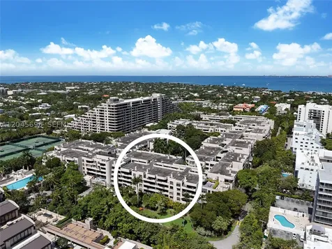 161 Crandon Boulevard Key Biscayne FL 33149