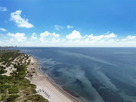 161 Crandon Boulevard Key Biscayne FL 33149