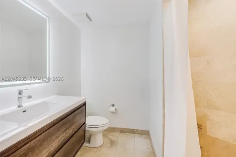 350 S Miami Avenue Miami FL 33130