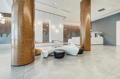 350 S Miami Avenue Miami FL 33130