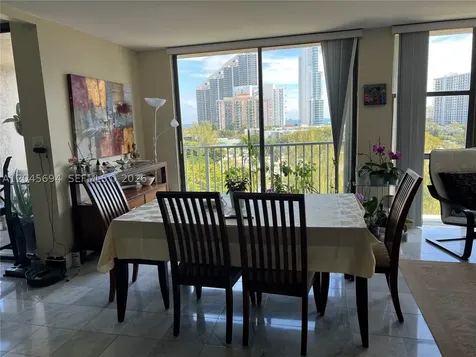 17600 N Bay Road Sunny Isles Beach FL 33160