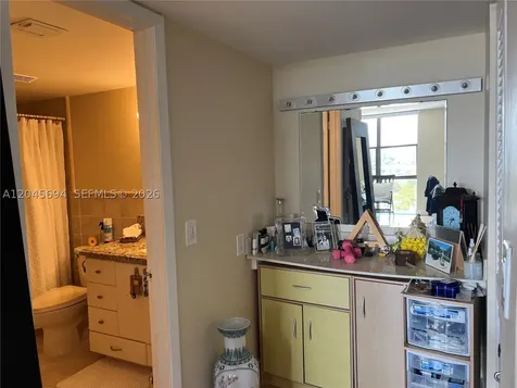 17600 N Bay Road Sunny Isles Beach FL 33160
