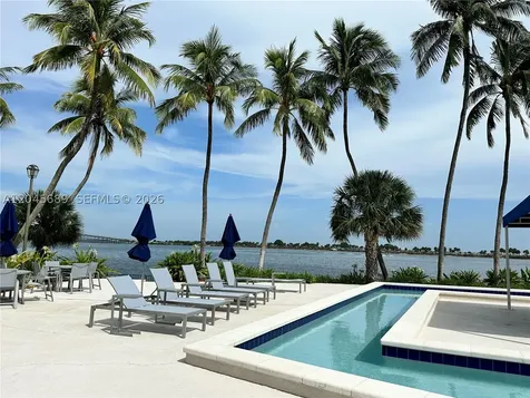 2333 Brickell Avenue Miami FL 33129