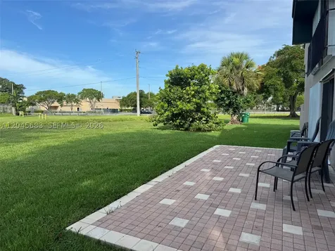 9112 SW 159th Terrace Palmetto Bay FL 33157
