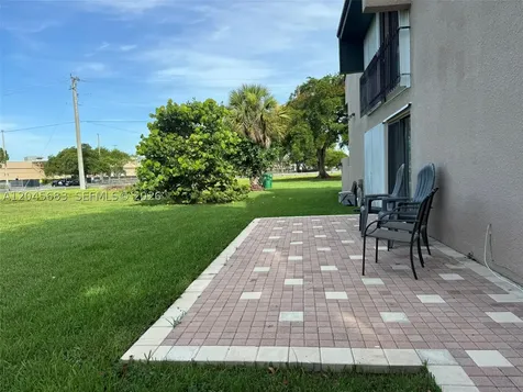 9112 SW 159th Terrace Palmetto Bay FL 33157