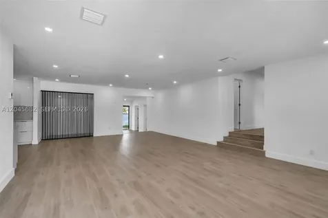 8841 NW 14th Avenue Miami FL 33147