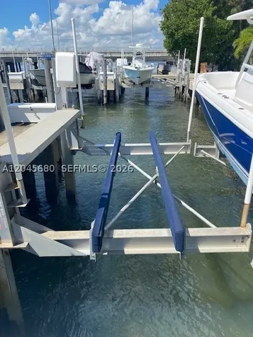 150 SE 25th Road Slip # 7 Miami FL 33129