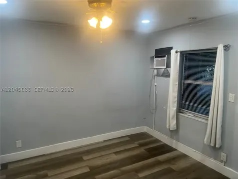 2118 N 19th Avenue Hollywood FL 33020