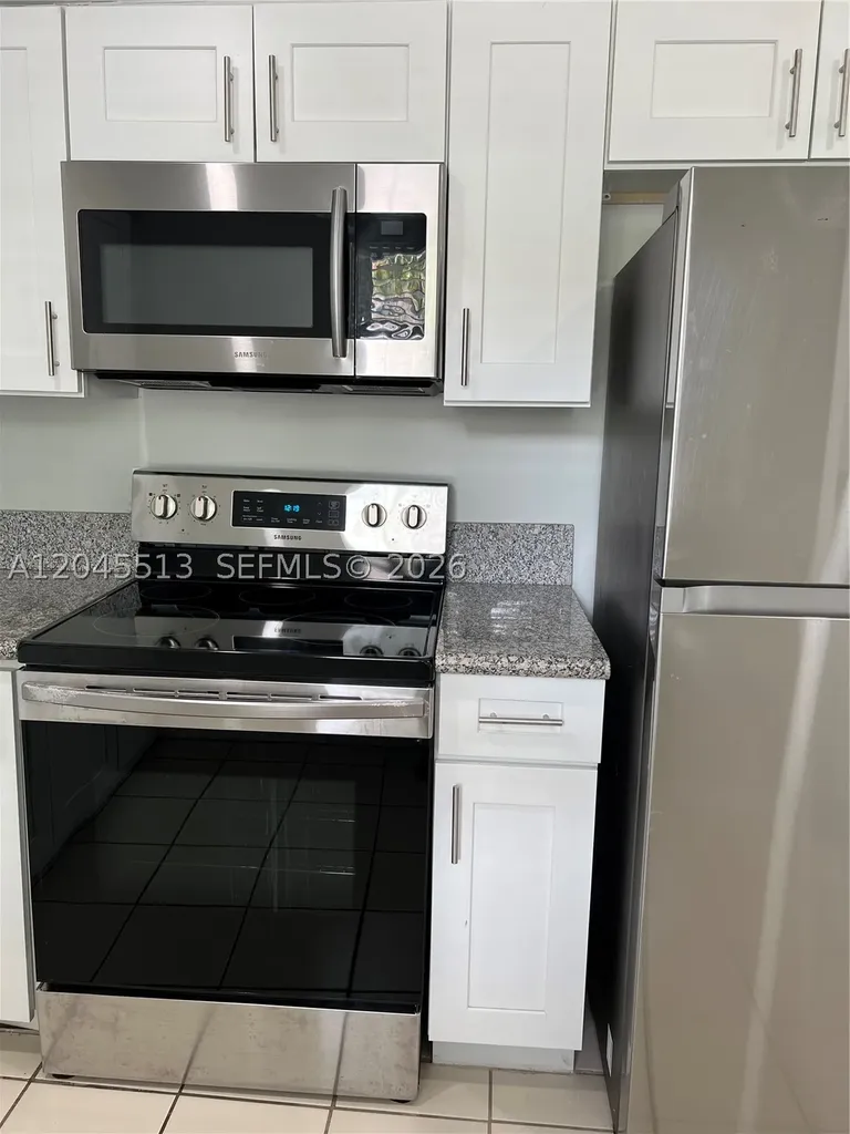 325 SW 14th Court Fort Lauderdale FL 33315
