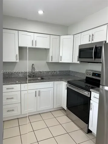 325 SW 14th Court Fort Lauderdale FL 33315