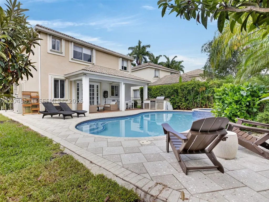 1401 Canary Island Drive Weston FL 33327
