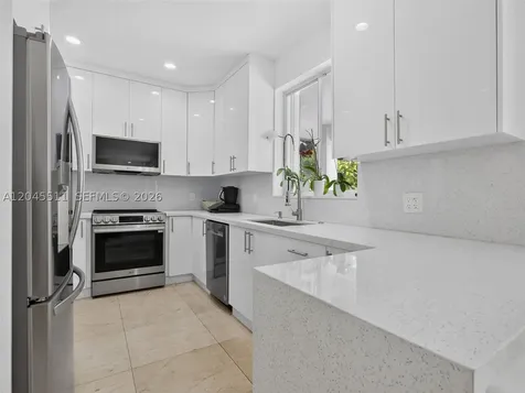 1401 Canary Island Drive Weston FL 33327