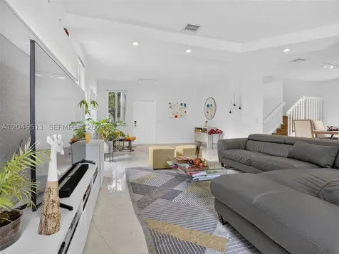 1401 Canary Island Drive Weston FL 33327