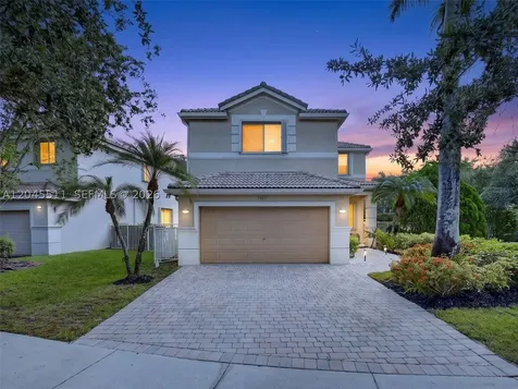1401 Canary Island Drive Weston FL 33327
