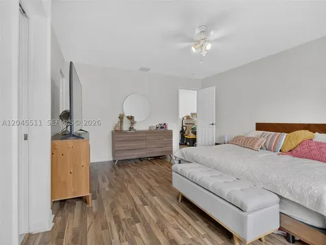 1401 Canary Island Drive Weston FL 33327