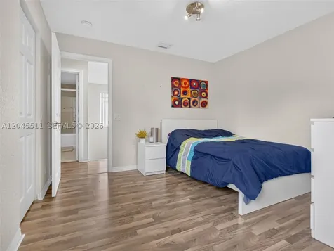 1401 Canary Island Drive Weston FL 33327