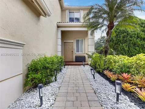 1401 Canary Island Drive Weston FL 33327