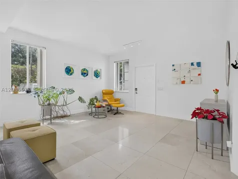 1401 Canary Island Drive Weston FL 33327
