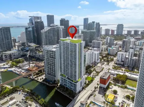 175 SW 7th Street Miami FL 33130
